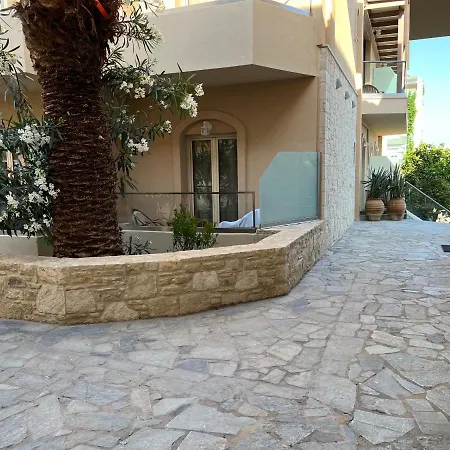 Lili Hotel Gazi
