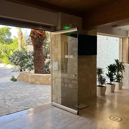 Hotel Lili 3*
