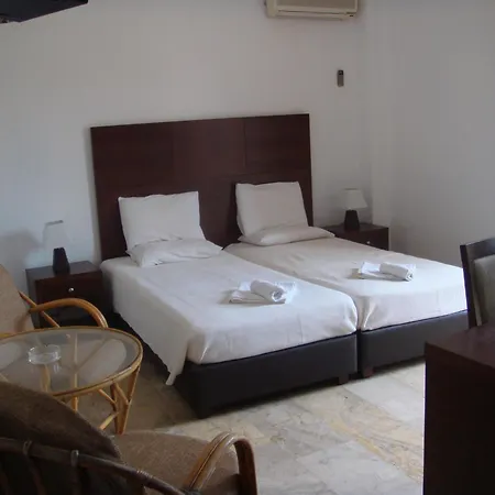 Lili Hotel 3*
