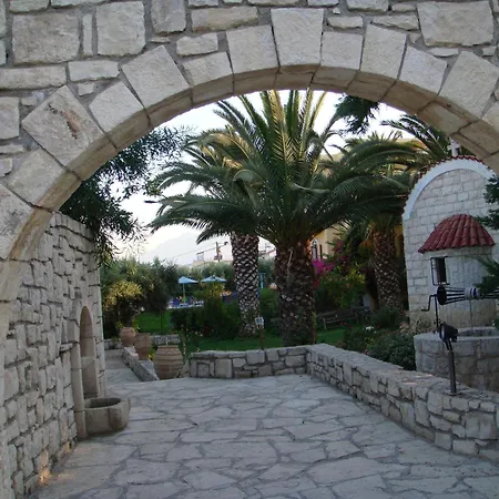 Lili Hotel Gazi